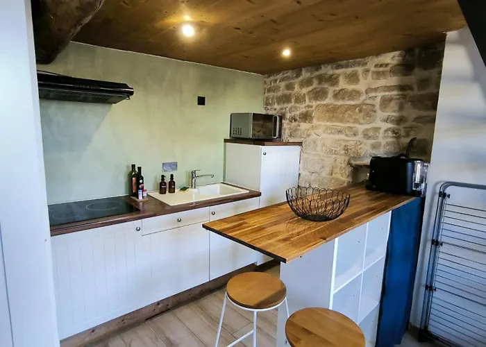 Place Du Marche - Premiere Conciergerie شقة نيم